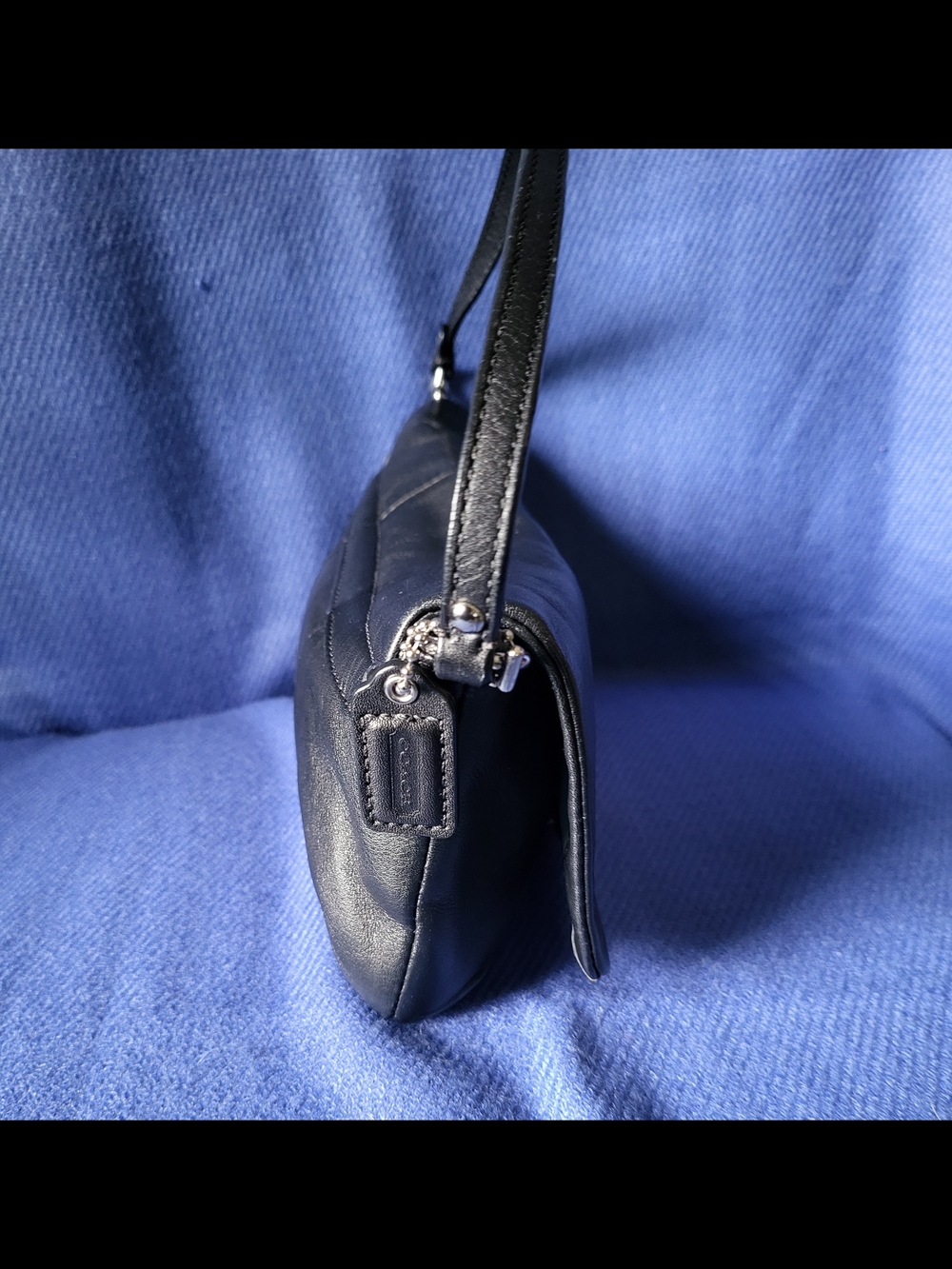 Coach Black Leather Turn-Lock Wristlet Clutch - Picture 5 of 13